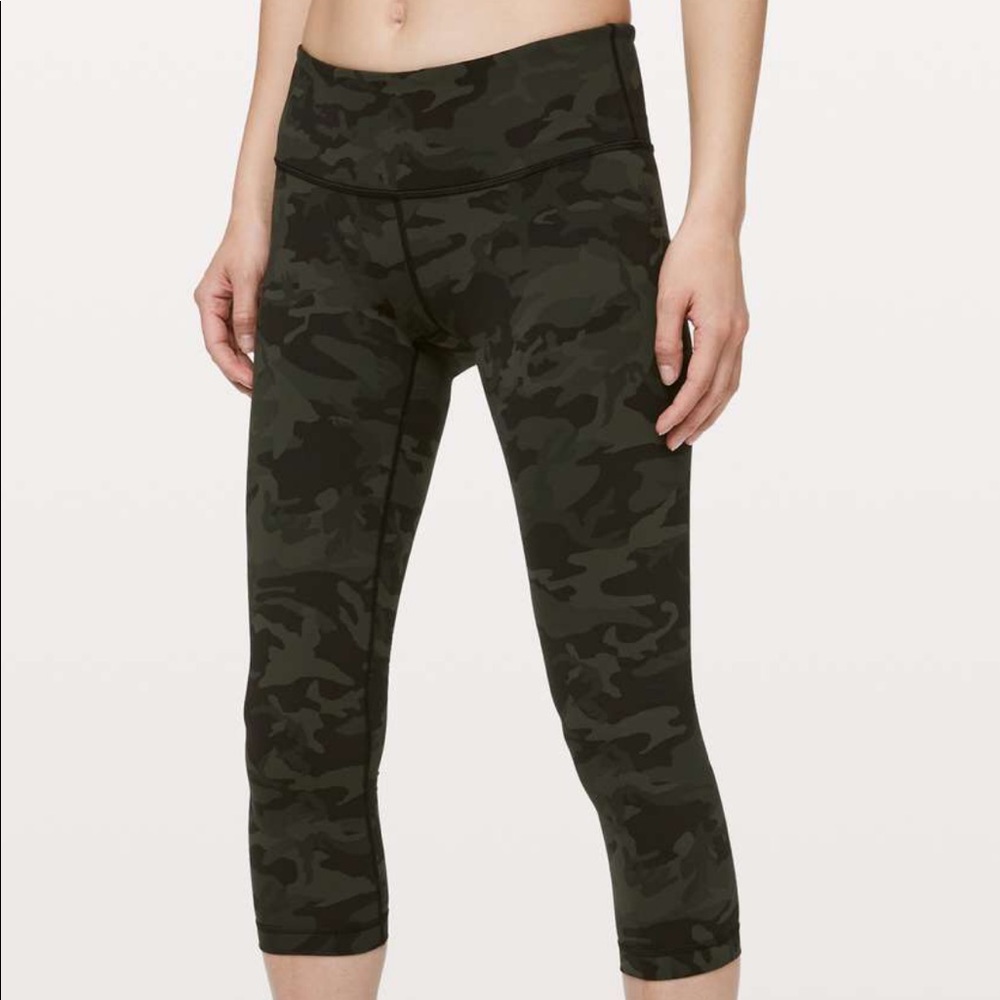 🍋 Lululemon WunderUnder Crop III Full-On Luxtreme